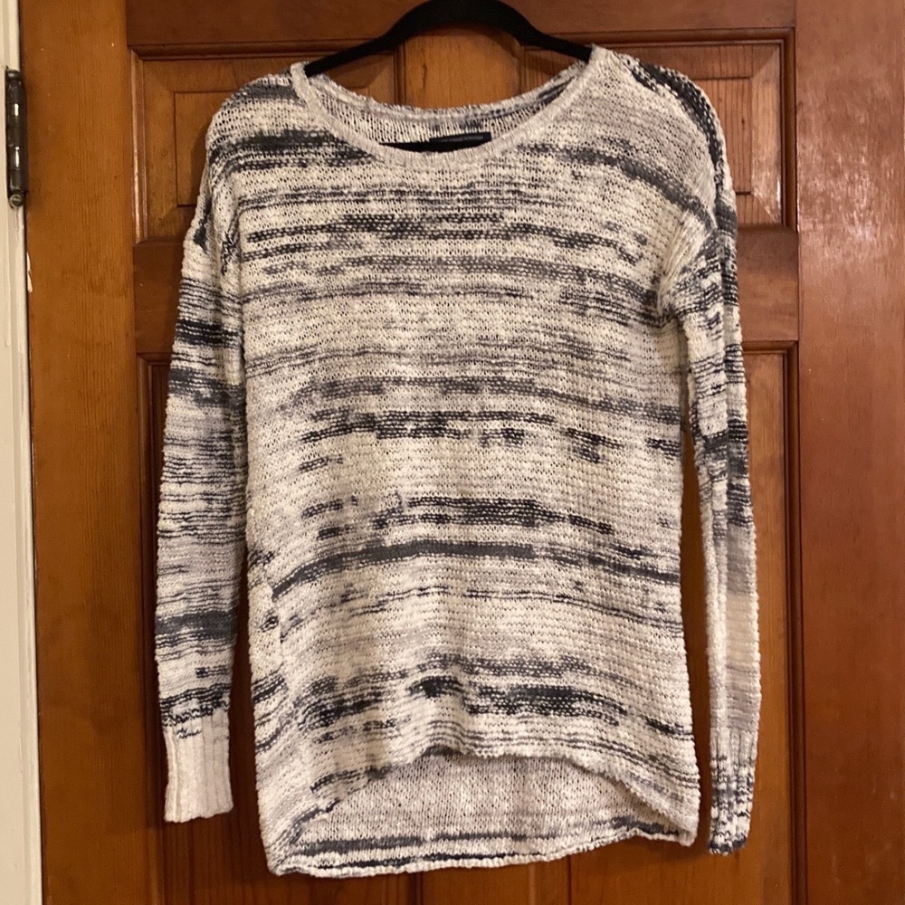 American Eagle Women's S Grey White Space Dye Knit Pullover Sweater Coastal Boho
